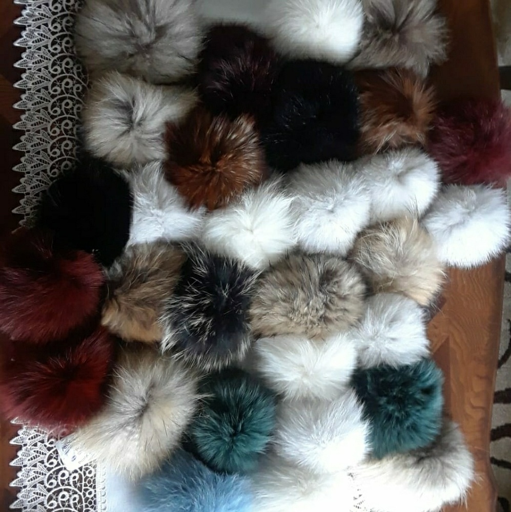 REAL Fur - Puff Keychains